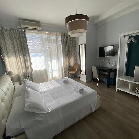Corso Italia Rooms ميلان المظهر الخارجي الصورة